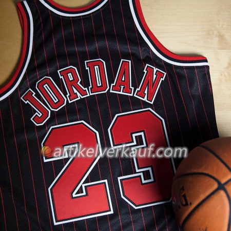 NBA Chicago Bulls Trikot Michael Jordan 1996-97 Ausweichtrikot 50th Anniversary Authentic Swingman - Herren