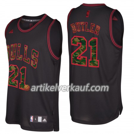NBA Chicago Bulls Trikot Jimmy Butler in Camouflage-Optik Swingman - Herren